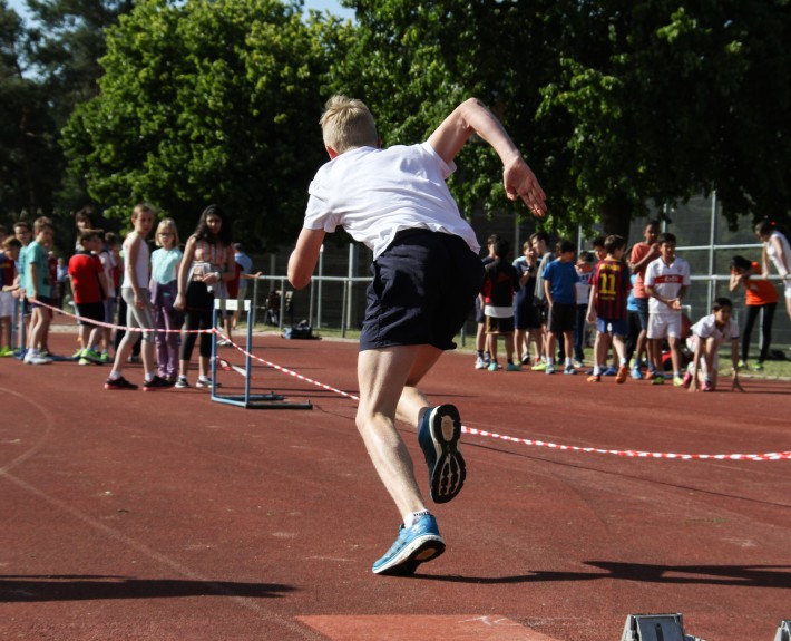 Bundesjugendspiele Sport am Karls-Gymnasium Stuttgart | Humanistisches Gymnasium mit Hochbegabtenzug