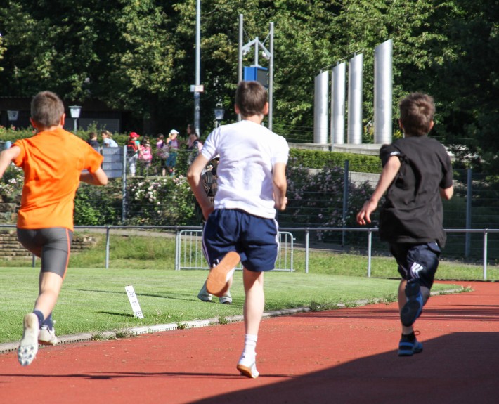 Bundesjugendspiele Sport am Karls-Gymnasium Stuttgart | Humanistisches Gymnasium mit Hochbegabtenzug